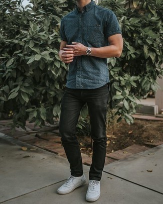 Men's Navy Polka Dot Short Sleeve Shirt, Black Jeans, White Leather Low Top Sneakers, Silver Watch