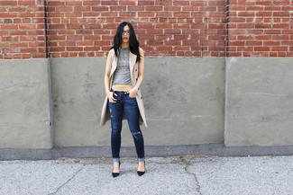 Grey Knit Cropped Top Outfits: 