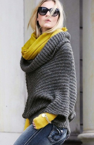 Mustard Crew-neck Sweater Outfits For Women: 