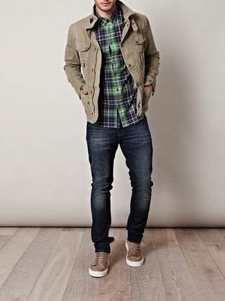 Brown Low Top Sneakers Outfits For Men: 
