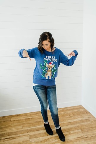 Blue Christmas Crew-neck Sweater Outfits For Women: 