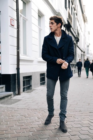 Navy Pea Coat with Navy Skinny Jeans Outfits: 