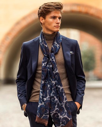 Navy Paisley Scarf Outfits For Men: A navy suit and a navy paisley scarf are essential in any modern gentleman's versatile casual closet.