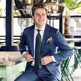 Beige Print Pocket Square Summer Outfits: This combination of a navy suit and a beige print pocket square is hard proof that a safe off-duty look doesn't have to be boring. Both stylish and season-appropriate, you can work this ensemble throughout the summer season.
