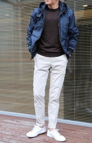 Dark Brown Long Sleeve T-Shirt Outfits For Men: A dark brown long sleeve t-shirt and white cargo pants are absolute essentials if you're picking out a casual closet that matches up to the highest menswear standards. When not sure about the footwear, add white canvas low top sneakers to the equation.