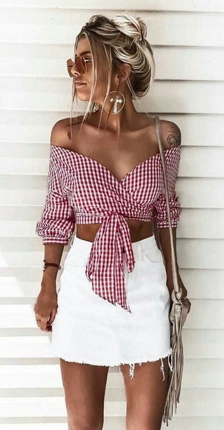 Beige Fringe Leather Crossbody Bag Outfits: You'll be amazed at how easy it is to put together this casual getup. Just a red and white gingham off shoulder top paired with a beige fringe leather crossbody bag.