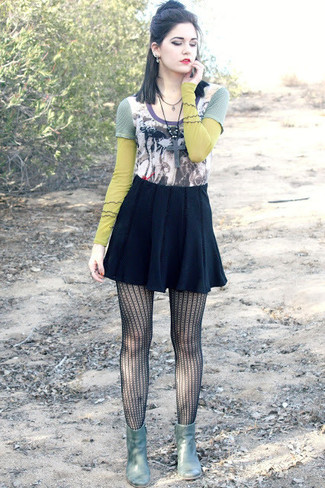 Tights Outfits: 