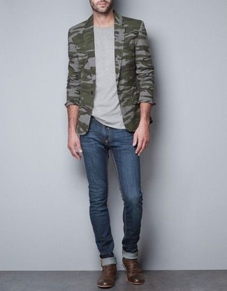 Olive Camouflage Cotton Blazer Outfits For Men: This casual combo of an olive camouflage cotton blazer and blue skinny jeans is a fail-safe option when you need to look nice in a flash. Round off your look with a pair of brown leather casual boots to jazz things up.