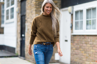 Cable Knit Degrad Sweater