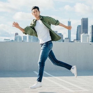 White Canvas High Top Sneakers Outfits For Men: An olive denim shirt and navy jeans? It's an easy-to-create getup that any gent could rock a version of on a daily basis. Play down the dressiness of your getup by finishing with a pair of white canvas high top sneakers.