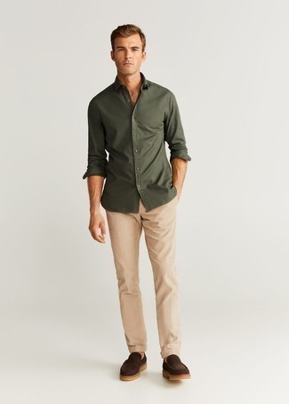 Khaki Corduroy Chinos Outfits: Try teaming an olive long sleeve shirt with khaki corduroy chinos to pull together an incredibly stylish and current off-duty ensemble. Dark brown suede loafers are a guaranteed way to breathe a dash of class into your look.