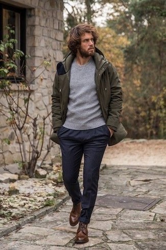 Blue Vertical Striped Chinos Outfits: Consider pairing an olive parka with blue vertical striped chinos for a street style ensemble that's easy to throw together. For a more elegant take, add brown leather casual boots to this ensemble.