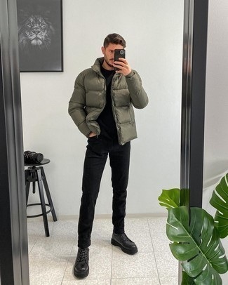 Black Jeans Outfits For Men: Demonstrate that nobody does classic and casual menswear like you by opting for an olive puffer jacket and black jeans. Give a carefree feel to your outfit with a pair of black leather work boots.
