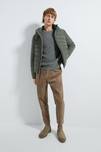 Chinos Outfits: Pairing an olive lightweight puffer jacket and chinos is a fail-safe way to infuse your styling routine with some manly sophistication. Dial up the dressiness of this ensemble a bit by slipping into a pair of brown suede chelsea boots.