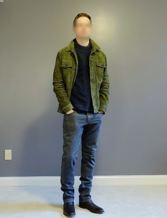 Dark Green Suede Shirt Jacket Outfits For Men: Marrying a dark green suede shirt jacket with navy jeans is a wonderful idea for a laid-back look. If you want to immediately perk up your ensemble with one item, why not add a pair of black leather chelsea boots to the mix?