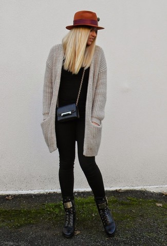Women's Beige Knit Open Cardigan, Black Crew-neck Sweater, Black Skinny Jeans, Black Leather Lace-up Ankle Boots