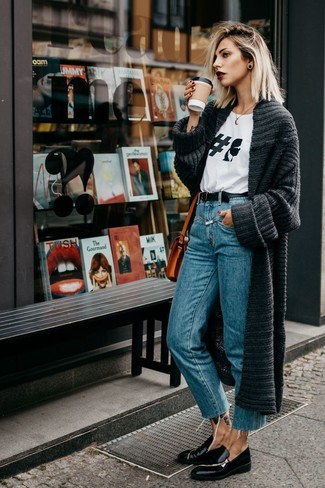 Charcoal Knit Open Cardigan Outfits For Women: If you're searching for a laid-back but also incredibly chic outfit, choose a charcoal knit open cardigan and blue jeans. Add a different twist to an otherwise utilitarian look by rounding off with a pair of black leather loafers.