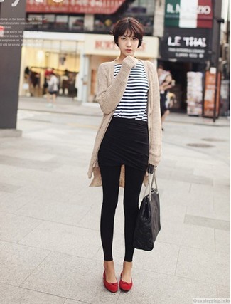 Black Leggings with White and Navy Horizontal Striped Long Sleeve T-shirt  Outfits (4 ideas & outfits)