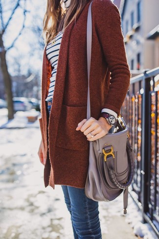 Grey Leather Crossbody Bag Outfits: For a casual outfit, make a tobacco open cardigan and a grey leather crossbody bag your outfit choice — these pieces play perfectly well together.