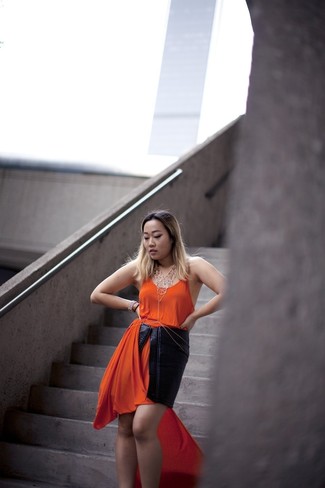 Choose an orange maxi dress for relaxed dressing with a modern finish.