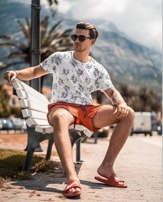 Orange Rubber Sandals Outfits For Men: 