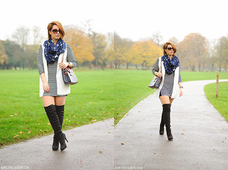 Navy Leather Crossbody Bag Outfits: 