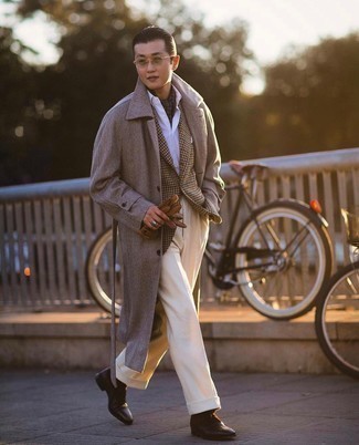 500+ Winter Outfits For Men: Wear a brown overcoat with beige dress pants for extra classic style. Add an easy-going vibe to this ensemble by rounding off with dark brown suede casual boots. During the winter months, when comfort is everything, it can be easy to settle for a less-than-stylish getup. But this getup is a good illustration that you can actually stay warm and remain stylish at the same time in the winter months.
