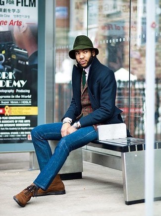 Olive Wool Hat Outfits For Men: A navy overcoat and an olive wool hat worn together are a wonderful match. On the shoe front, go for something on the classier end of the spectrum and finish off your outfit with brown suede casual boots.