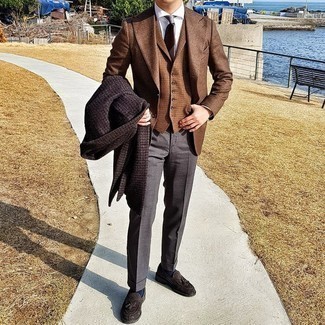Dark Brown Horizontal Striped Tie Outfits For Men: A dark brown gingham overcoat and a dark brown horizontal striped tie are robust sartorial weapons in any gent's sartorial collection. If you're not sure how to finish off, introduce a pair of dark brown suede tassel loafers to the equation.