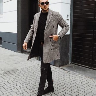 White and Black Houndstooth Overcoat Outfits: We're all scouting for functionality when it comes to styling, and this relaxed combo of a white and black houndstooth overcoat and black ripped skinny jeans is a vivid example of that. Finishing with a pair of black suede chelsea boots is a fail-safe way to bring an air of elegance to your outfit.