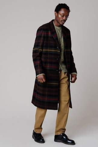 Men's Outfits 2022: This combo of a dark brown plaid overcoat and khaki chinos is a must-try effortlessly classic ensemble for any guy. Let your sartorial credentials truly shine by rounding off this outfit with a pair of black leather derby shoes.