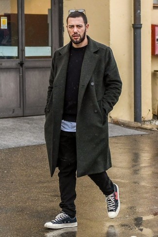 Olive Overcoat Outfits: This smart casual combo of an olive overcoat and black chinos can take on different moods according to the way you style it out. For times when this ensemble appears all-too-fancy, play it down by wearing a pair of black and white canvas low top sneakers.