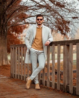 Tan Suede Chelsea Boots Outfits For Men: For an ensemble that's worthy of a modern sartorially savvy gentleman and casually polished, go for a grey overcoat and grey chinos. Our favorite of a ton of ways to complement this look is with a pair of tan suede chelsea boots.