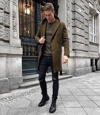 Olive Overcoat Outfits: The versatility of an olive overcoat and navy ripped skinny jeans ensures you'll always have them on high rotation in your closet. Introduce a pair of black leather casual boots to the mix to jazz things up.