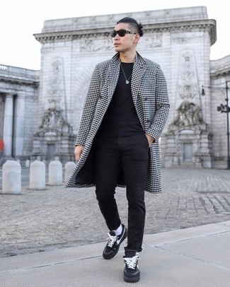 Black and White Gingham Overcoat Outfits: Inject relaxed refinement into your current routine with a black and white gingham overcoat and black chinos. Rounding off with black and white canvas low top sneakers is a fail-safe way to bring a more laid-back aesthetic to your look.