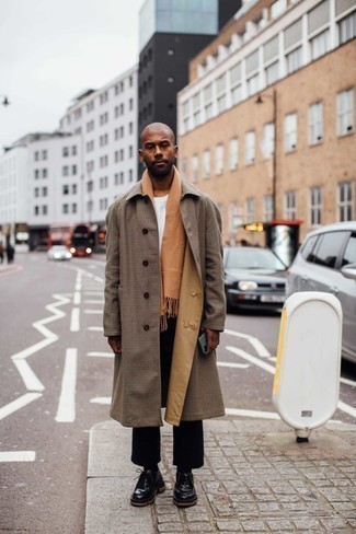 Dark Brown Overcoat Outfits: Showcase your elegant side by opting for a dark brown overcoat and black chinos. Black leather desert boots will add a laid-back touch to this look.