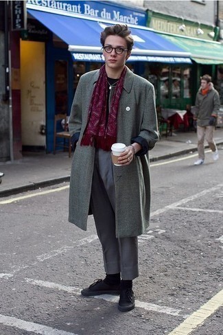 Burgundy Scarf Outfits For Men: A grey overcoat and a burgundy scarf matched together are a sartorial dream for guys who love casually dapper combos. Black canvas low top sneakers make this ensemble whole.