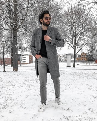 Men's Grey Houndstooth Overcoat, Black Crew-neck T-shirt, Grey Jeans, White Leather Low Top Sneakers
