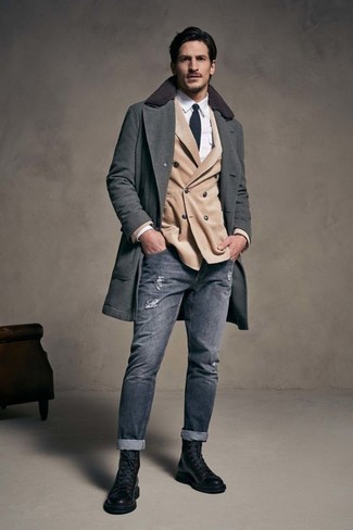 Beige Double Breasted Blazer Outfits For Men: When the setting allows a casual ensemble, choose a beige double breasted blazer and grey ripped skinny jeans. Black leather casual boots are guaranteed to breathe a dose of elegance into your look.