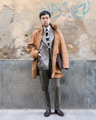 Grey Blazer Cold Weather Outfits For Men: Consider teaming a grey blazer with grey dress pants for a proper sophisticated menswear style. Dark brown leather loafers are a savvy pick to complement this getup.