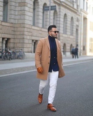Gloves Outfits For Men: One of the most popular ways for a man to style a camel overcoat is to pair it with gloves for a laid-back combo. To give your overall look a more elegant feel, why not complement this outfit with a pair of tobacco leather double monks?