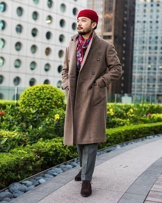 Grey Wool Dress Pants Outfits For Men: Teaming a brown overcoat and grey wool dress pants is a surefire way to infuse personality into your styling rotation. Let your styling sensibilities really shine by complementing this look with dark brown suede oxford shoes.