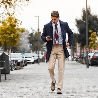 Tan Suede Derby Shoes Outfits: A navy overcoat and khaki dress pants are surely worth adding to your list of wardrobe staples. Go the extra mile and spice up your look with tan suede derby shoes.