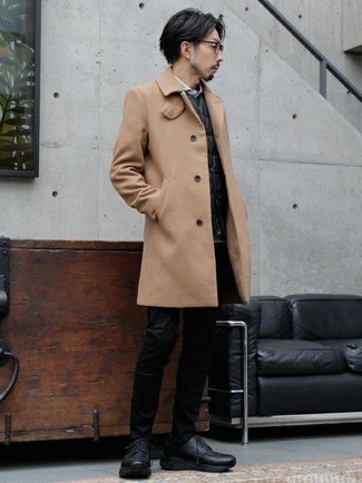 Longsleeved Buttoned Up Coat
