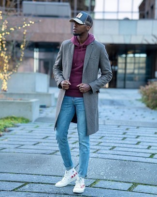 White and Red Canvas High Top Sneakers Outfits For Men: A grey overcoat and light blue skinny jeans are a combination that every smart gent should have in his casual wardrobe. Inject a carefree feel into this look by slipping into a pair of white and red canvas high top sneakers.