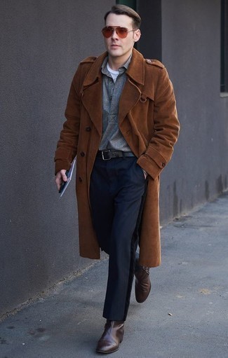 Gold Sunglasses Outfits For Men: A tobacco overcoat and gold sunglasses are a street style combination that every modern gent should have in his wardrobe. Hesitant about how to round off this getup? Finish off with a pair of dark brown leather chelsea boots to polish it off.