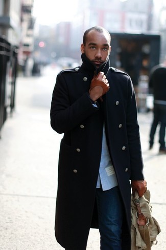 Dark Brown Leather Gloves Outfits For Men: This pairing of a navy overcoat and dark brown leather gloves is proof that a simple casual look can still look really interesting.