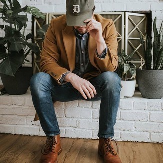 Olive Baseball Cap Outfits For Men: Team a brown overcoat with an olive baseball cap if you're in search of an outfit option that speaks off-duty style. Go off the beaten path and break up your outfit by finishing off with a pair of brown leather casual boots.