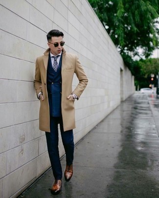 Aquamarine Print Tie Outfits For Men: Opt for a camel overcoat and an aquamarine print tie to look modern and dapper. Complement this getup with a pair of brown leather oxford shoes and the whole getup will come together.