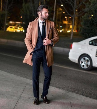 Navy and White Polka Dot Pocket Square Outfits: Try pairing a camel overcoat with a navy and white polka dot pocket square for a laid-back take on casual urban menswear. Why not introduce a pair of dark brown leather tassel loafers to the mix for an added touch of refinement?